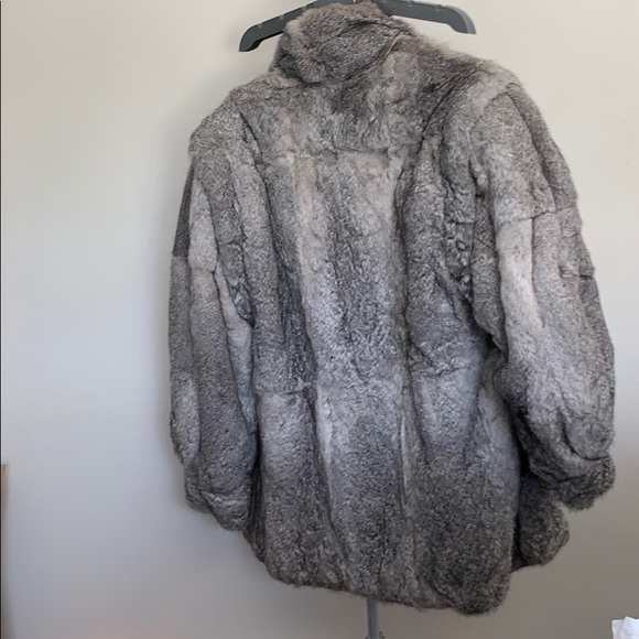Mid length lost sleeve REAL rabbit fur coat - Picture 2 of 5